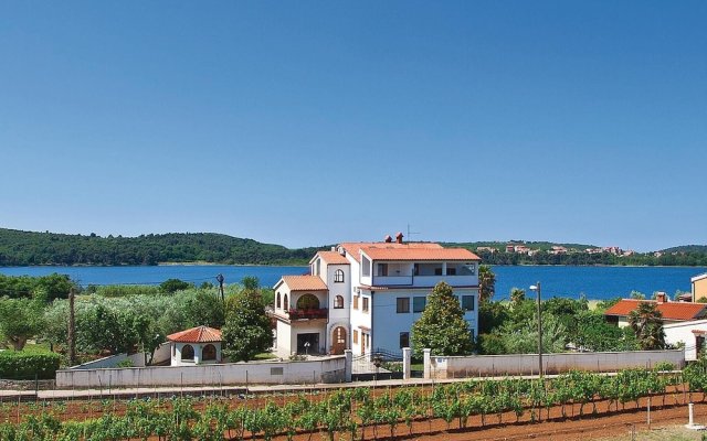 Stunning Home in Pula With Wifi and 1 Bedrooms