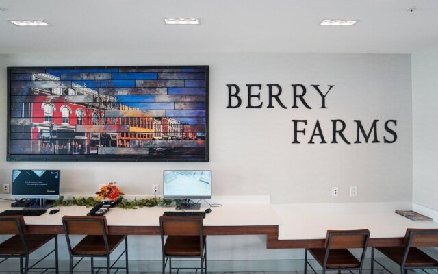 Holiday Inn Express & Suites Franklin - Berry Farms by IHG