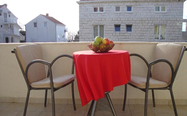 Apartments Zecevic