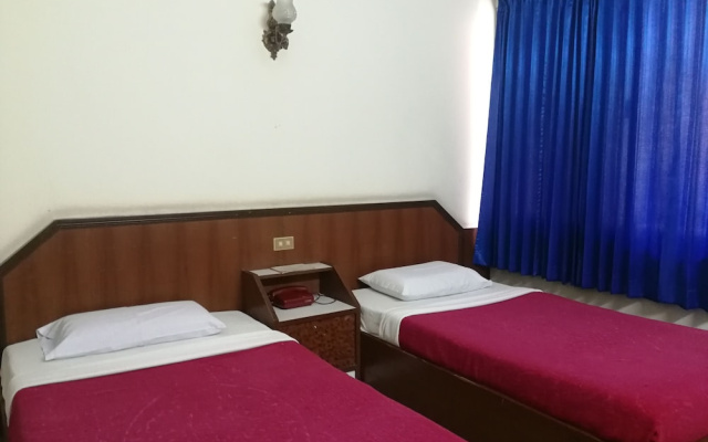 Ho Fah Hotel