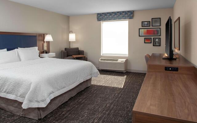 Hampton Inn & Suites Chicago-Burr Ridge