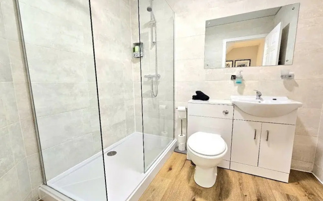 Warm & Cosy Home in Glasgow
