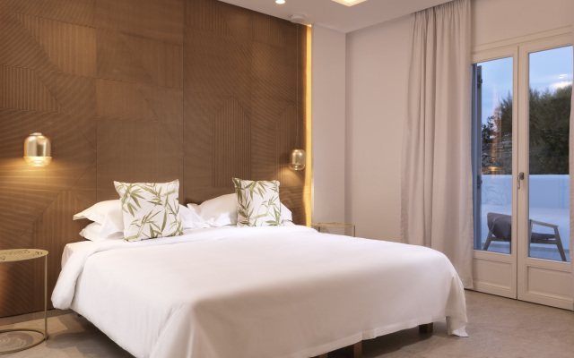 Myconian Korali Relais & Chateaux Hotel