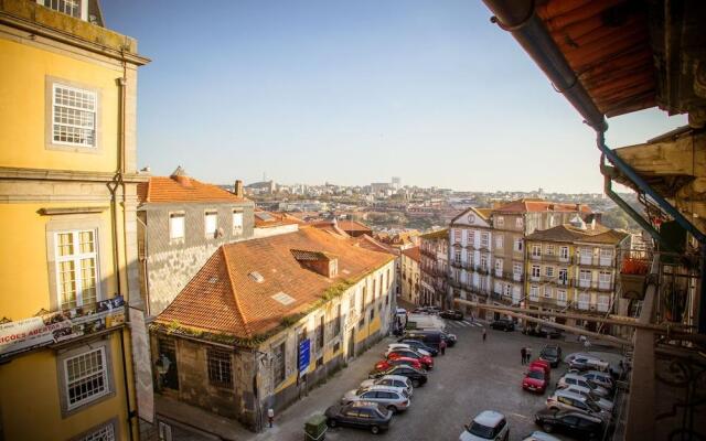 Historical Porto Studios by Porto City Hosts