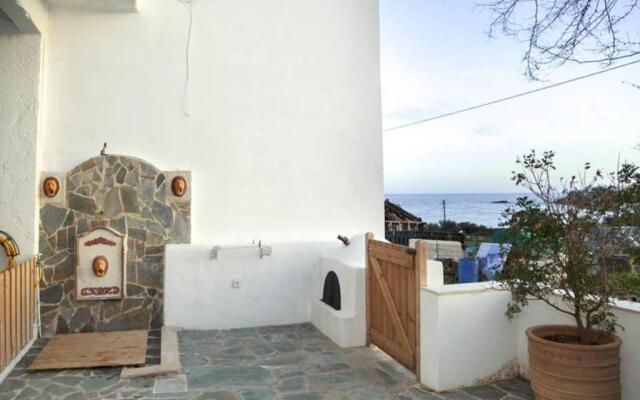 Seaside Family house with playground - El Zachos