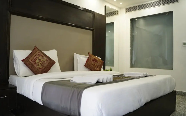 Hotel Anand Empire