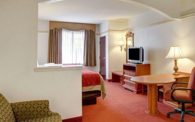 FairBridge Inn & Suites Cleburne
