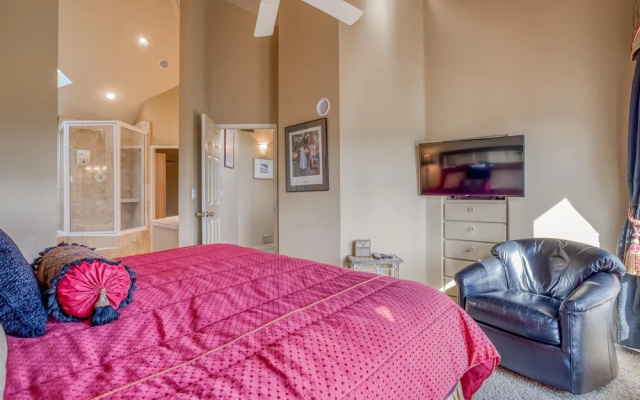 River Ridge 617a