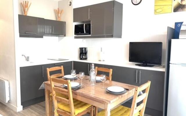 Appartement Balaruc-les-Bains, 1 pièce, 4 personnes - FR-1-503-37