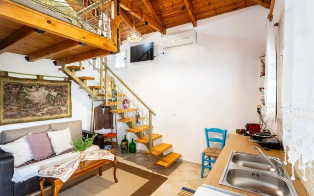 Petalidi Sunny Home One
