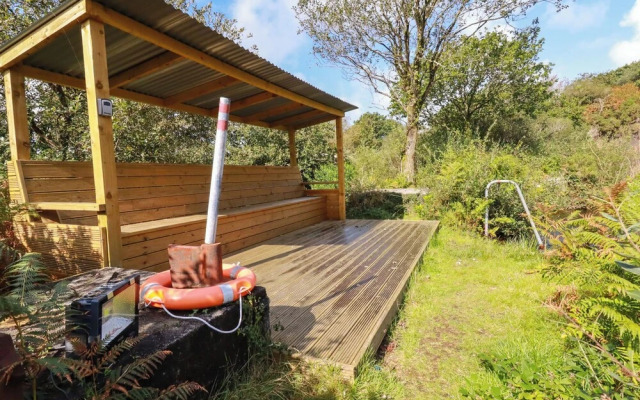 Tickeydoo, Tor Down Quarry