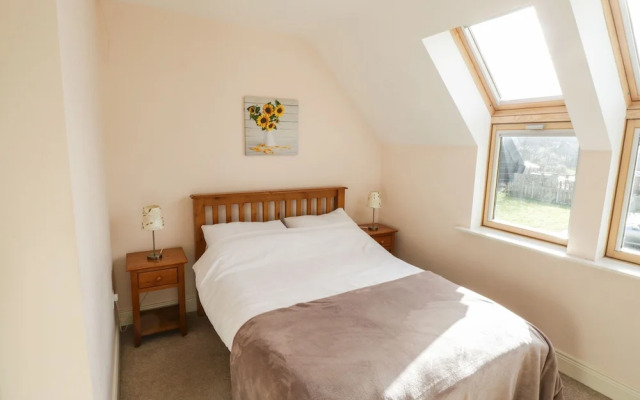 Sea Breeze Holiday Home