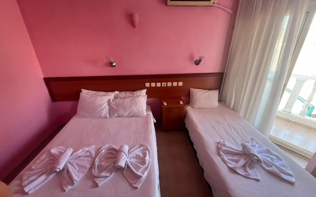 Hotel Holiday Apart
