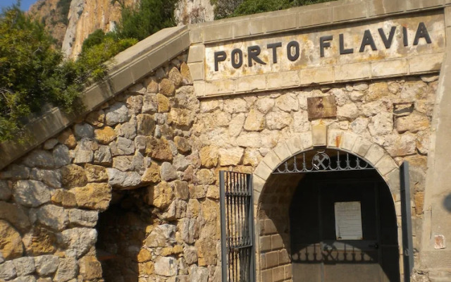 Sui Tetti Di Iglesias