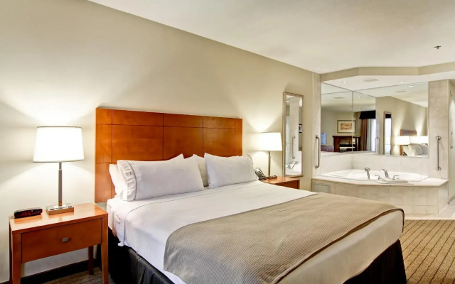 Spark by Hilton Guelph
