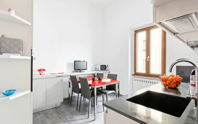 Piazza Alberti Apartment with Terrace