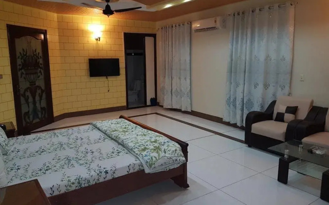 Hotel Maa Inn