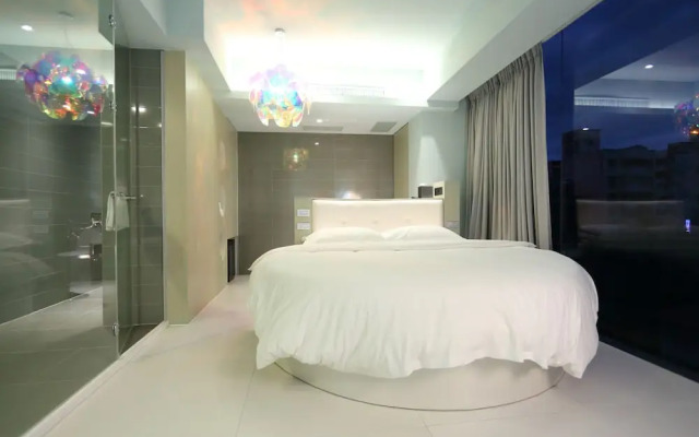 The Fantasy Apartment