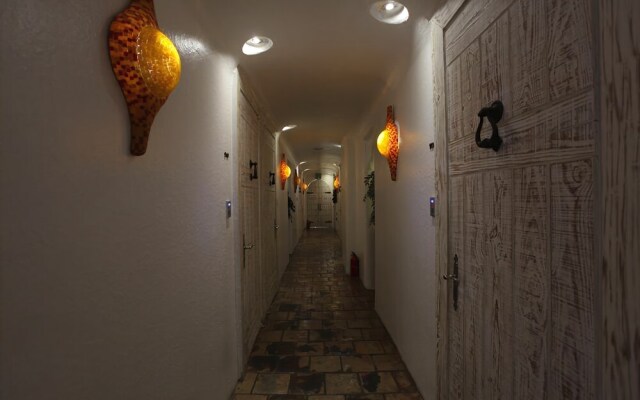 M Hotel