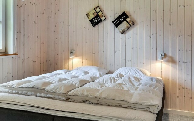8 Person Holiday Home in Oksbol