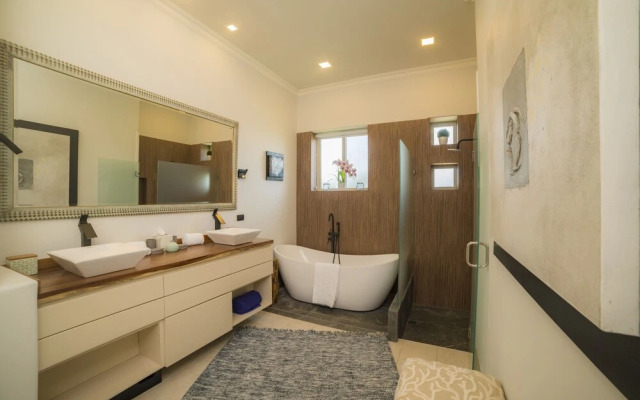 Bella Vista 4A Ocean View renovated
