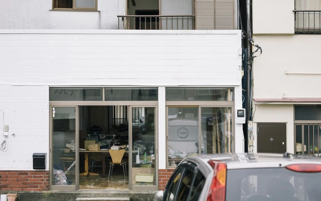 Atelier & Hostel Nagisa-Ura