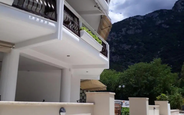 Studios Souropanis