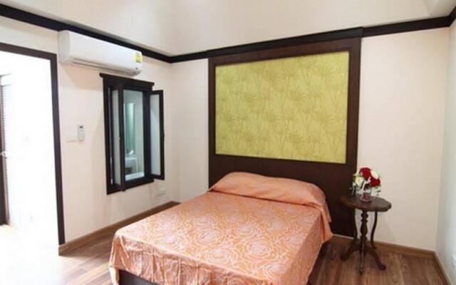 The Liu Executive Apartment