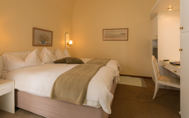Hansa Hotel