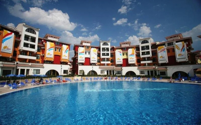 Art studio Marina Cape-private host