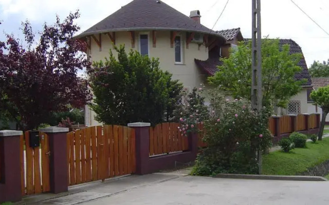 Tuskevar Vendeghaz