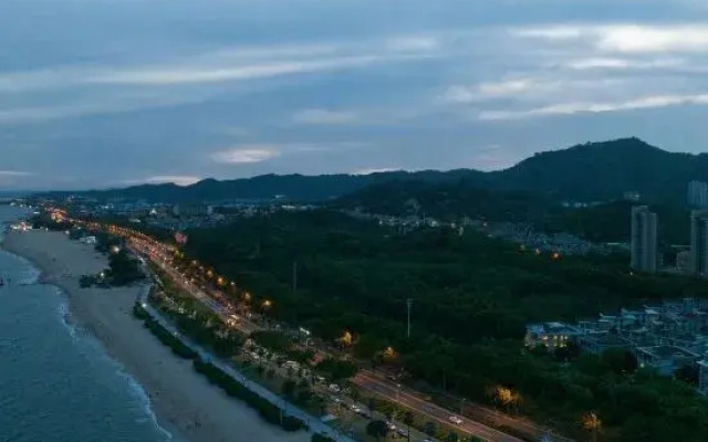 Seaside Seclusive Mansion
