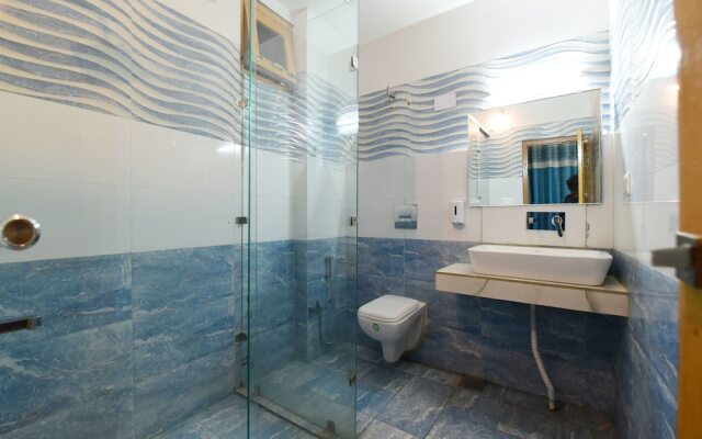 OYO 14223 Home Deluxe 2BHK Near Kullu Airport