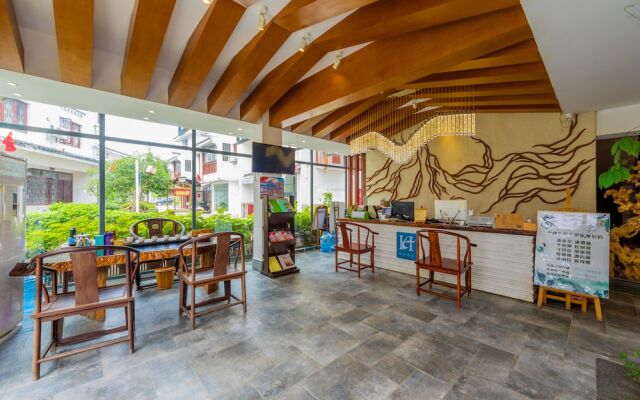 Guilin Rain Cloud Live Hotel
