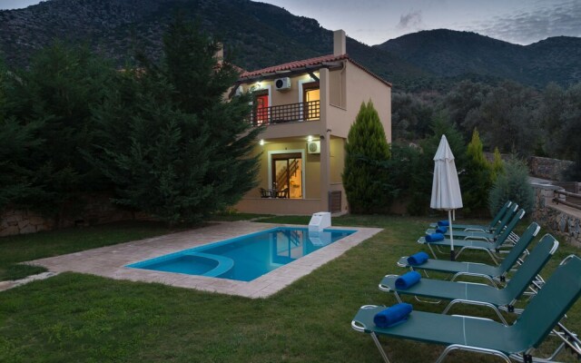 Armonia Villa by LeaderStay