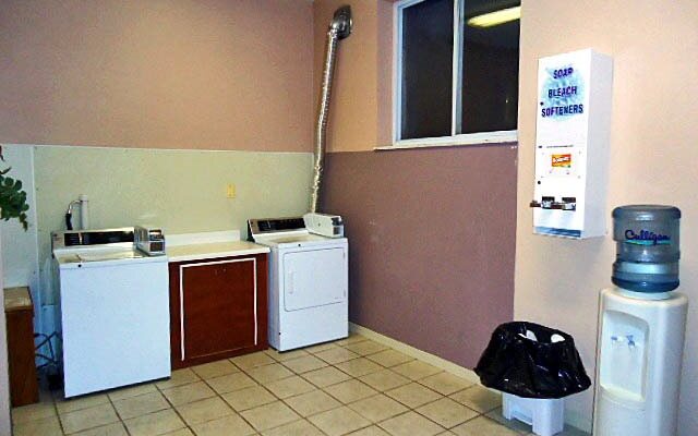 Motel 6 Pittsburgh