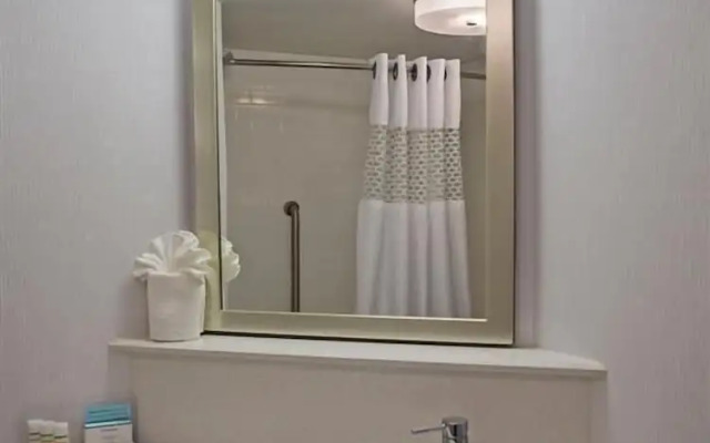 Inn at Philadelphia Airport