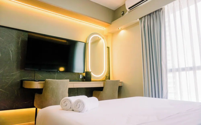 Big Spacious And Comfy 3Br At Sky House Bsd Apartment