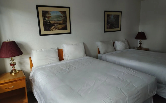 Chalet Inn