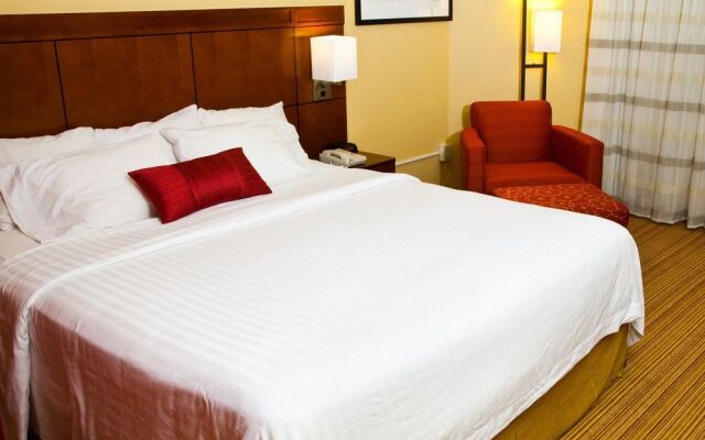 Courtyard by Marriott La Crosse