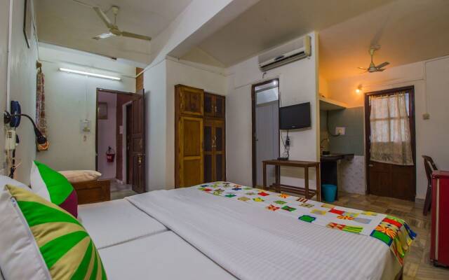 OYO 12902 Home Vibrant Stay Candolim