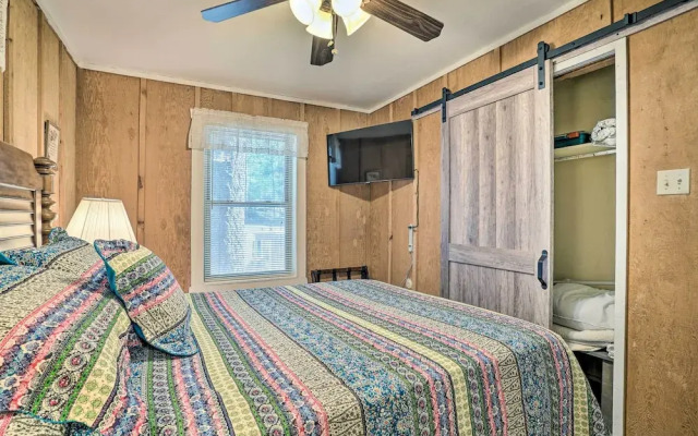 Rustic Cloudcroft Home ~ 2 Mi to Ski Slopes!