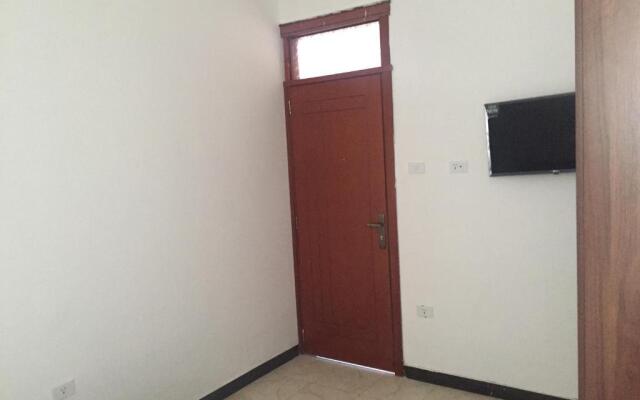 Dah-Lak Guest House
