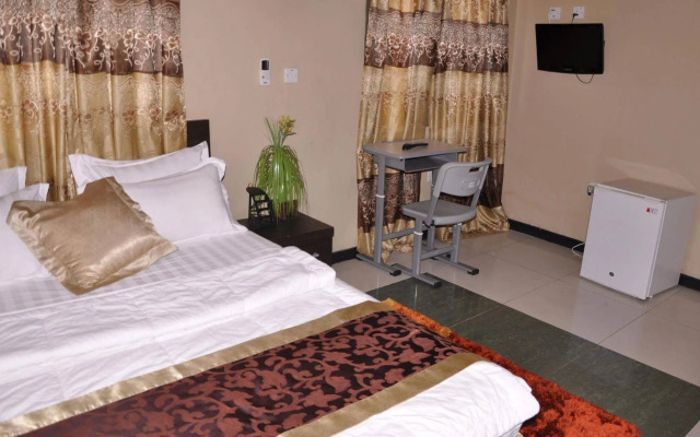 Downtown Hotel