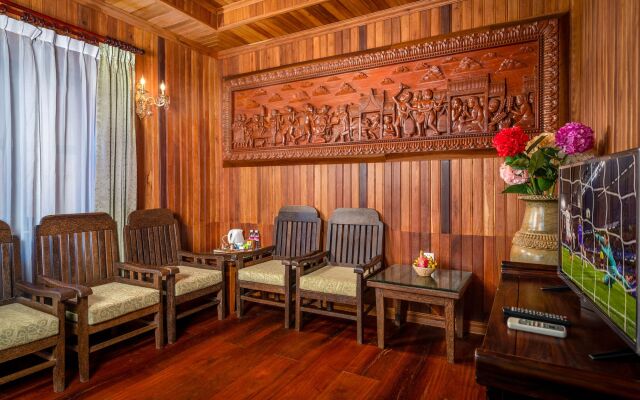 Ta Prohm Hotel & Spa