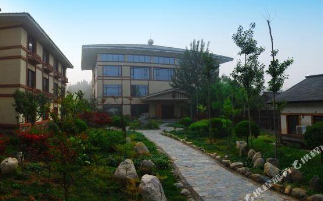 Yuwenquan Hotel