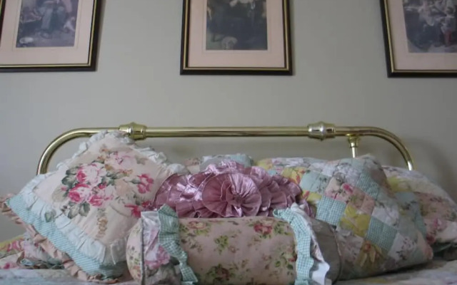 Downtown Bed And Breakfast