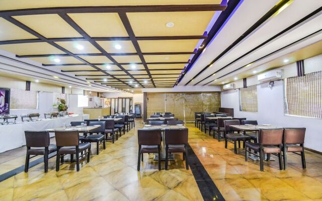 Hotel Om Sai International