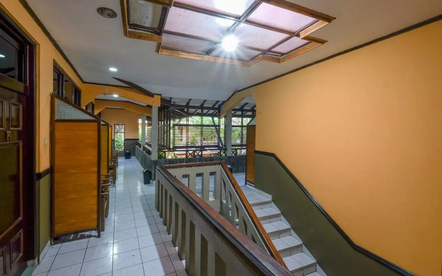 OYO 3778 威斯努格拉哈西亚酒店(OYO 3778 Hotel Wisnugraha Syariah)