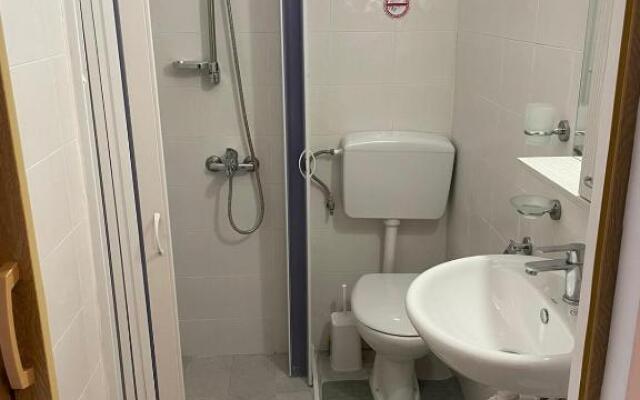 IL PONTE room4